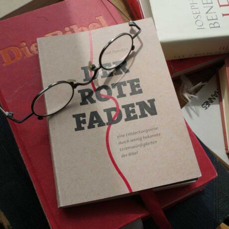 Taschenbuch "Der rote Faden"